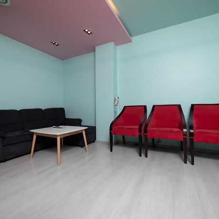Hotel Gloria Pristina Eksteriør bilde